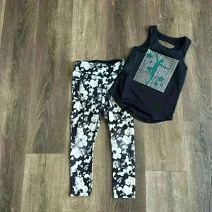 Avia girls leggings and Energy Zone tank.  Girls size small (6X).
